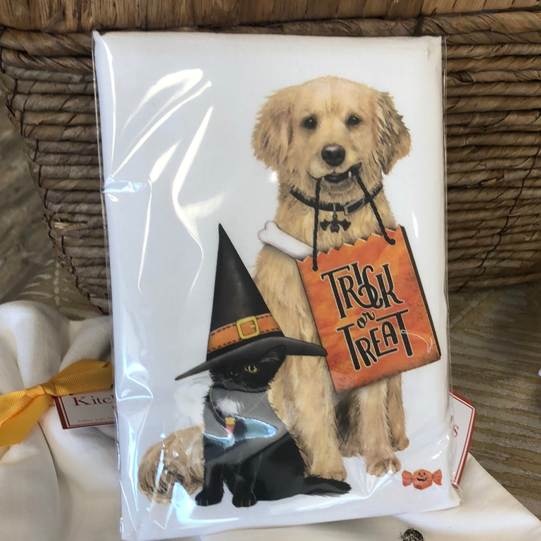 Trick or Treat Pets Bagged Towel